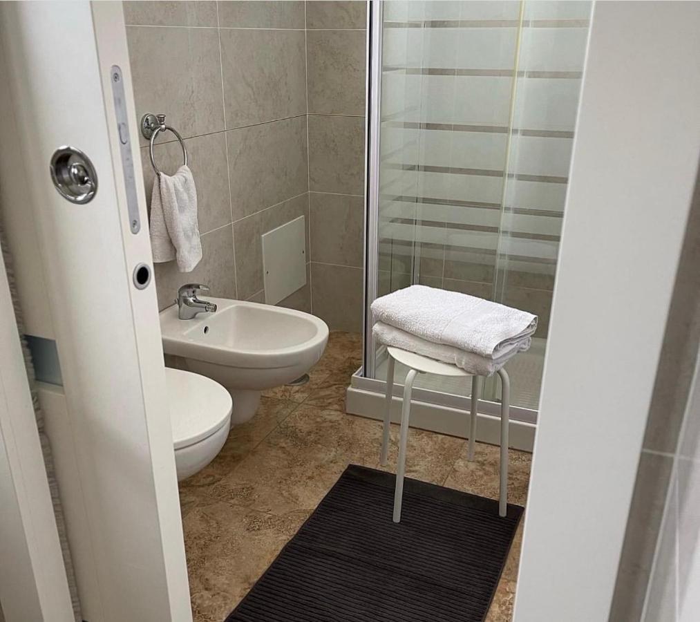 Esperanto B&B Bari Bagian luar foto