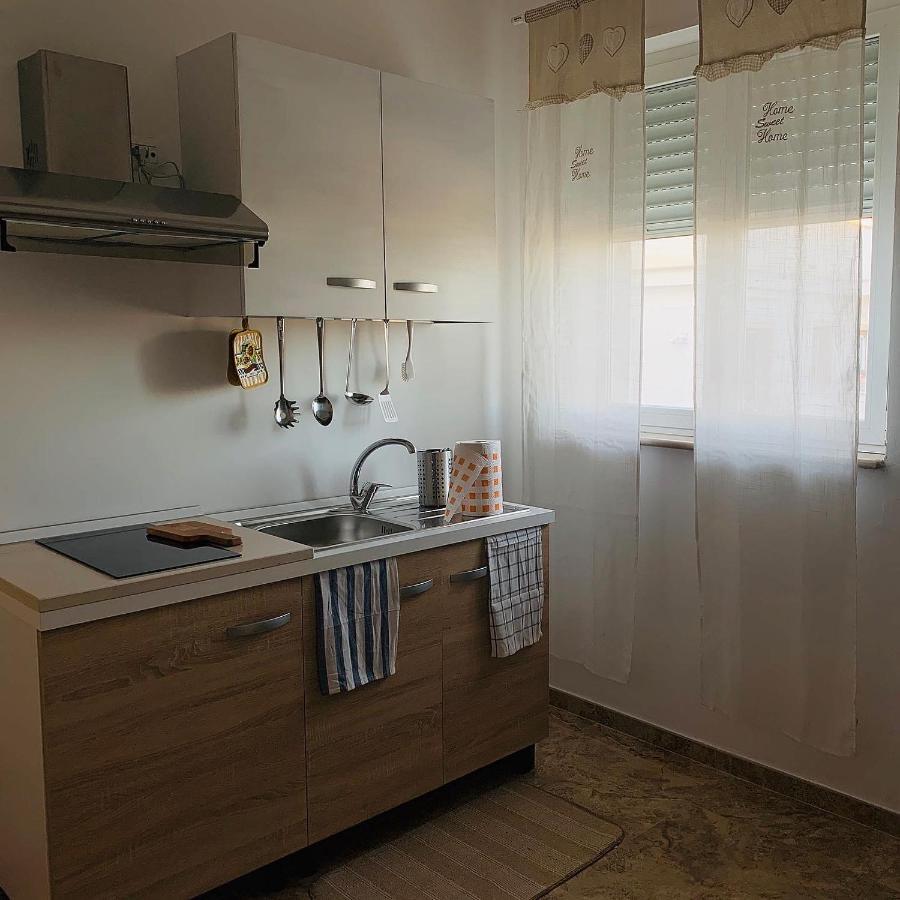 Esperanto B&B Bari Bagian luar foto