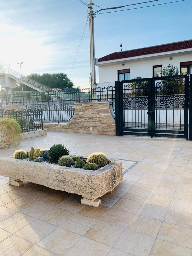 Esperanto B&B Bari Bagian luar foto