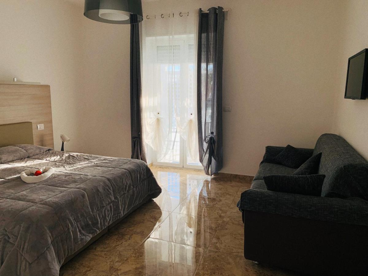 Esperanto B&B Bari Bagian luar foto