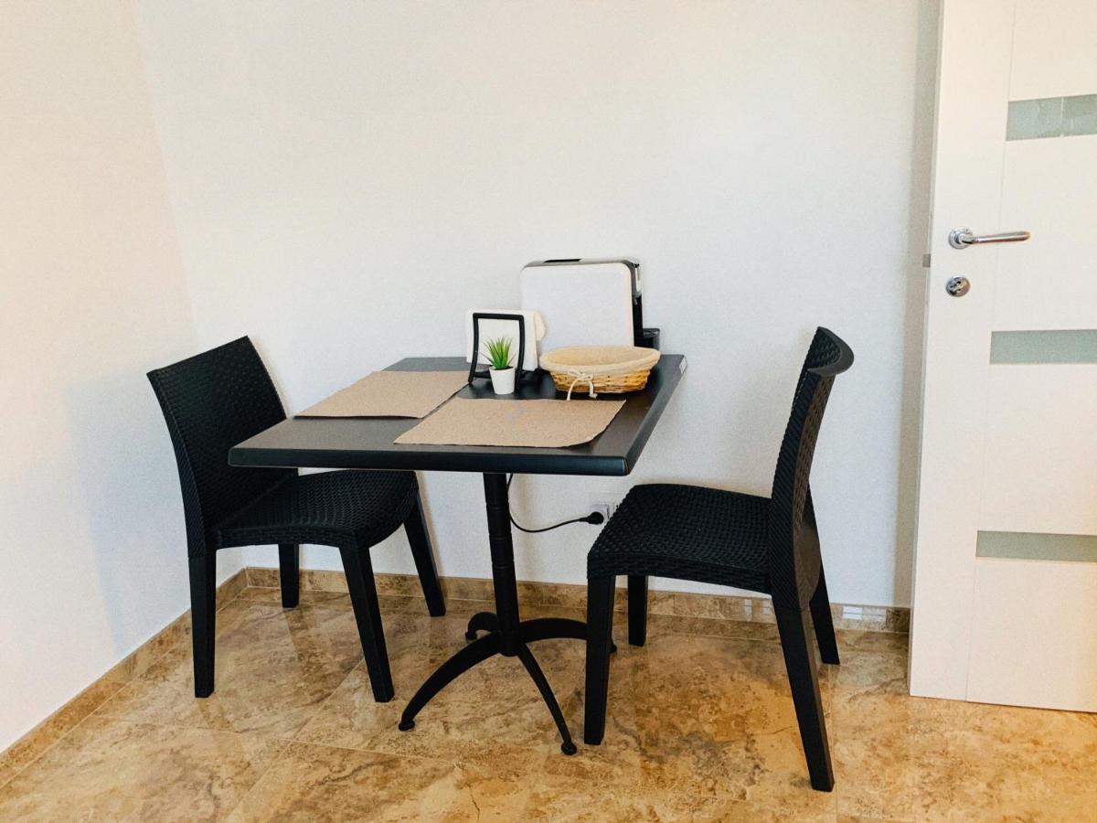 Esperanto B&B Bari Bagian luar foto