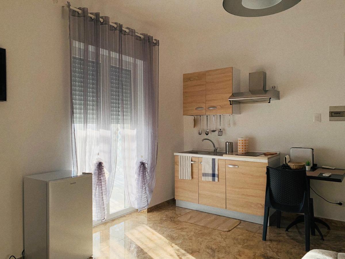 Esperanto B&B Bari Bagian luar foto